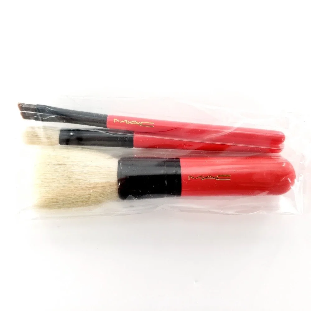 MAC Nutcracker Sweet Essential Brush Kit 3 Mini Brushes & Case New Open Box